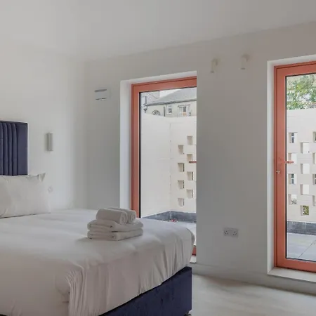 아파트 Guestready - Modern Retreat In *