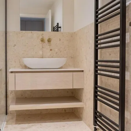 Guestready - Modern Retreat In *